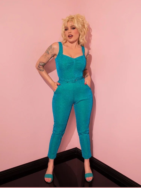 Vixen by Micheline Pitt Pants - NWT Vixen Lurex turquoise Capri pants 4x